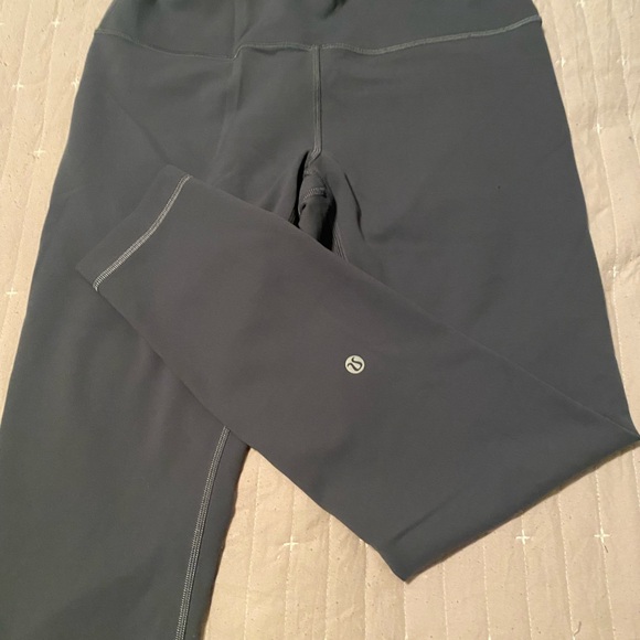 lululemon athletica High-Rise Leggings in Oil Grey - Picture 1 of 5